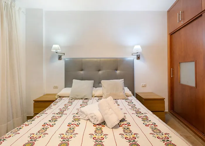 Beautiful Arenas Negras By Paramount Holidays * Puerto de Santiago (Tenerife)